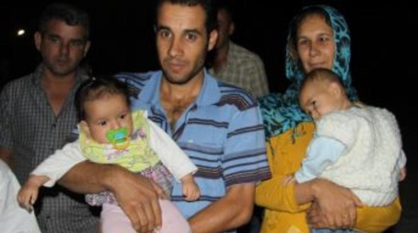 Mahkum Yakınları, Tahliye İşlemlerinin Gecikmesine Tepki G&ouml;sterdi