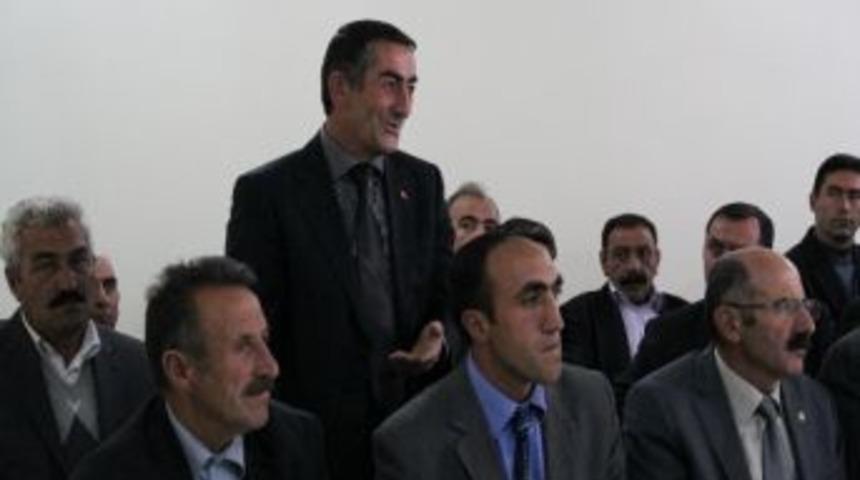 İl&ccedil;e Kaymakamı &Ccedil;elik Muhtarlarla Biraraya Geldi
