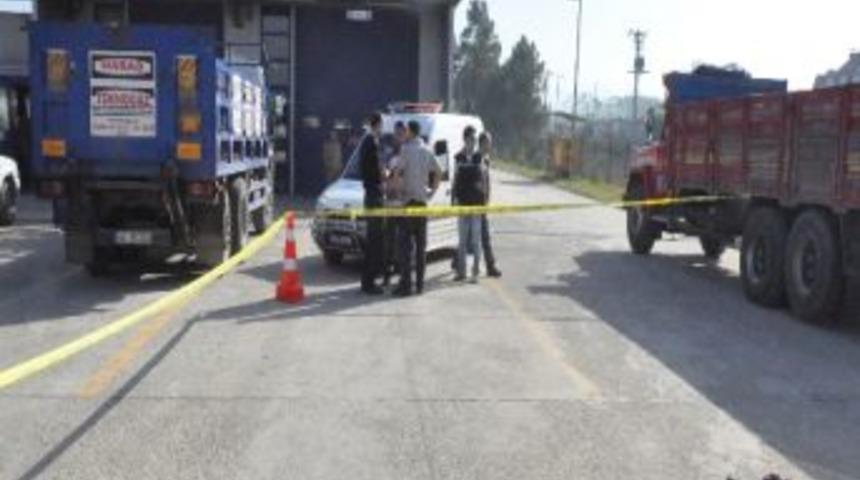 G&uuml;venlik G&ouml;revlisine Silahlı Saldırı