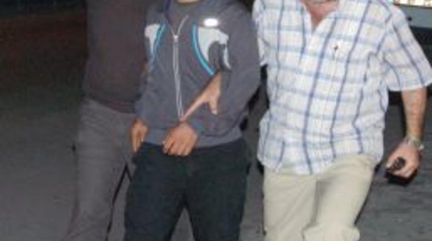 İşyeri Hırsızlarını G&uuml;venlik Kamerası Yakalattı