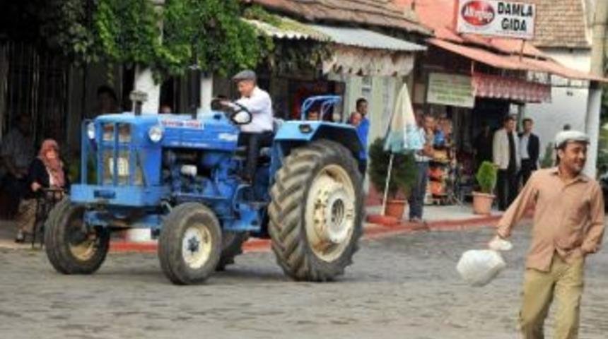 &Ccedil;akırbeyli &lsquo;hayde Efem&rsquo;i Sevdi