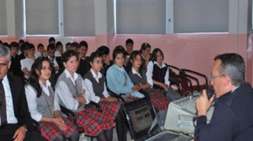 &Ouml;ğrencilere Trafik Eğitim Semineri