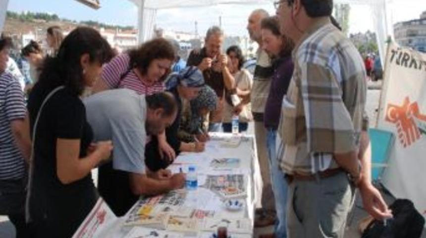 Ayvalık İp&rsquo;den Savaş Karşıtı Eylem
