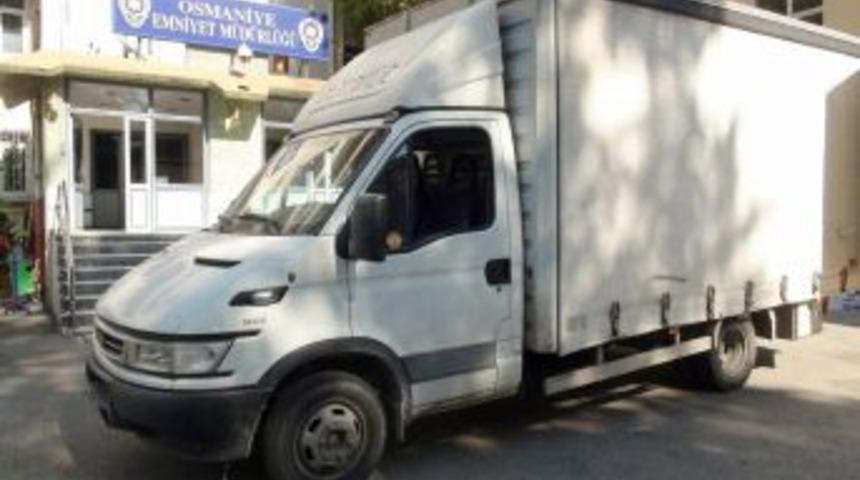 Buzdolabı Kutularından Ka&ccedil;ak Sigara &Ccedil;ıktı