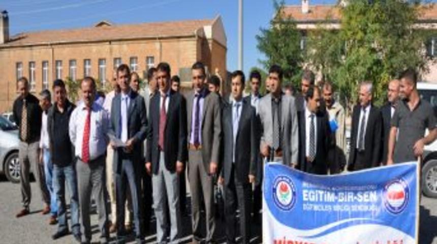 Eğitim Sendikaları, Darp Edilen &Ouml;ğretmen I&ccedil;in Tepki G&ouml;sterdi