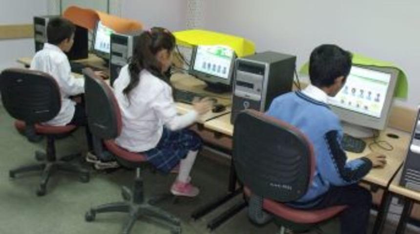 Bing&ouml;l'de &Ouml;ğrenciler, Okul Temsilcisini Elektronik Ortamda Se&ccedil;ti