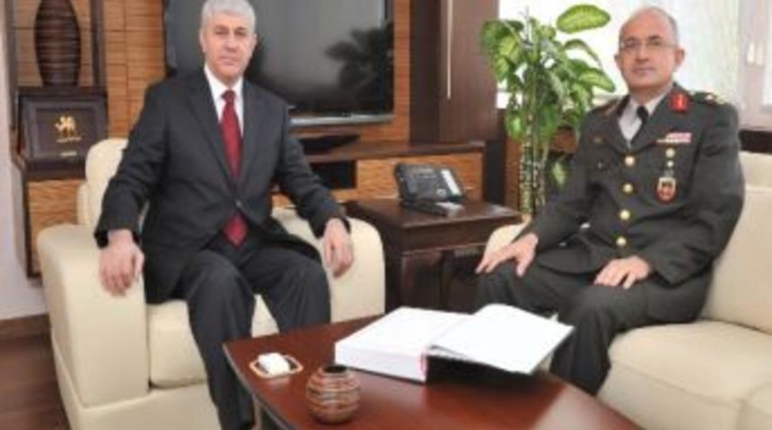 Aydın Jandarma B&ouml;lge Komutanı Tuğgeneral Salih Karataş Vali Erden&rsquo;i Ziyaret Etti