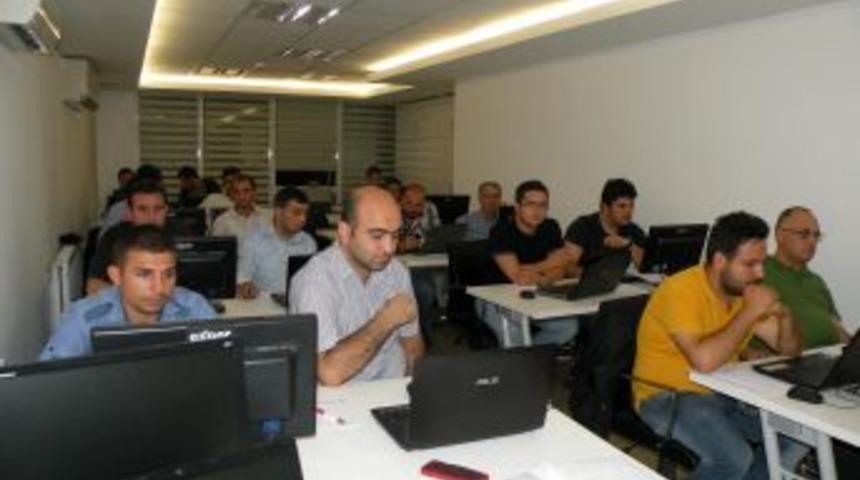 Sanayide CNC Tezgahları Ile Cadcam Programı Kullanımı Artıyor