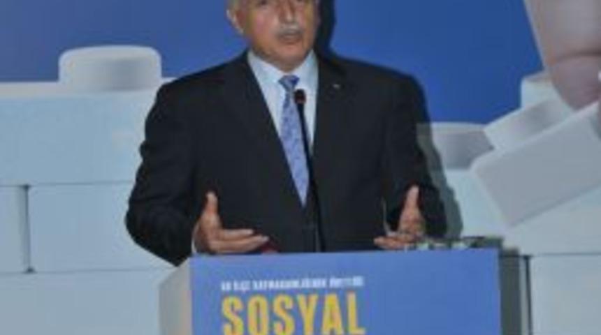 Kaymakamlar Sosyal Projelirini G&ouml;r&uuml;c&uuml;ye &Ccedil;ıkardı