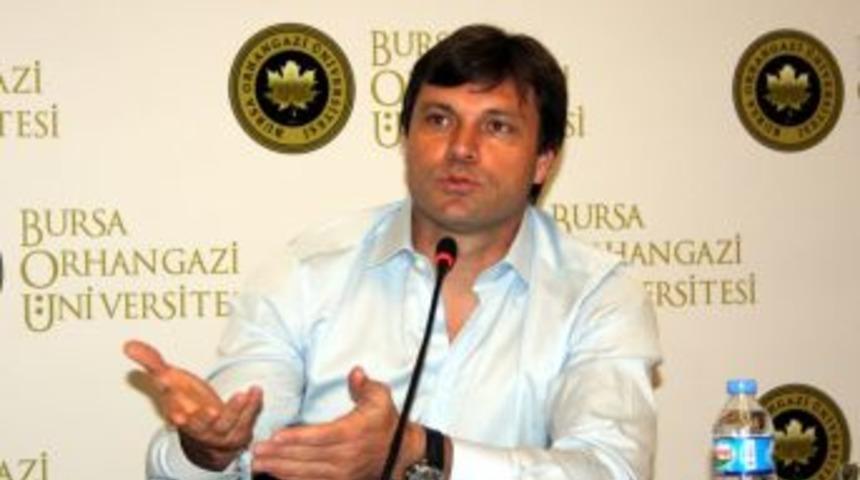 Ertuğrul Sağlam&rsquo;dan Abdullah Avcı&rsquo;ya Destek