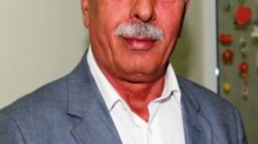 İşadamının 350 Bin Tl&rsquo;lik Arabasını &Ccedil;aldılar