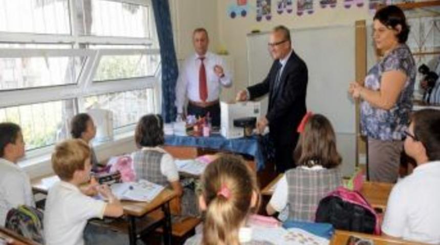 Belediyeden Okullara Projeksiyon