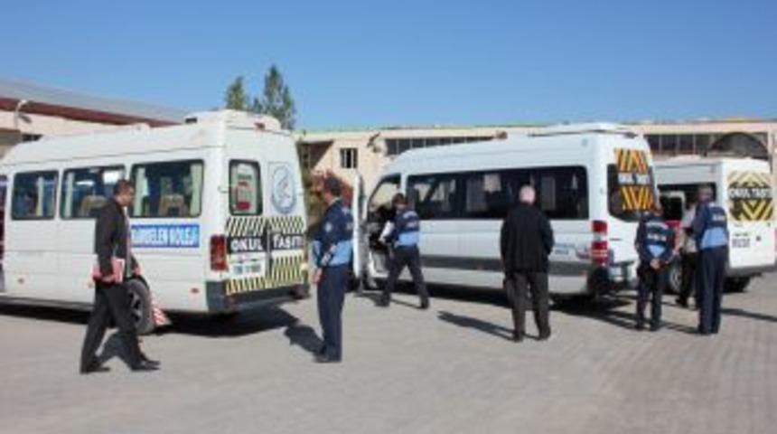 Nevşehir'deki Servis Ara&ccedil;ları Tek Tek Kontrol Ediliyor