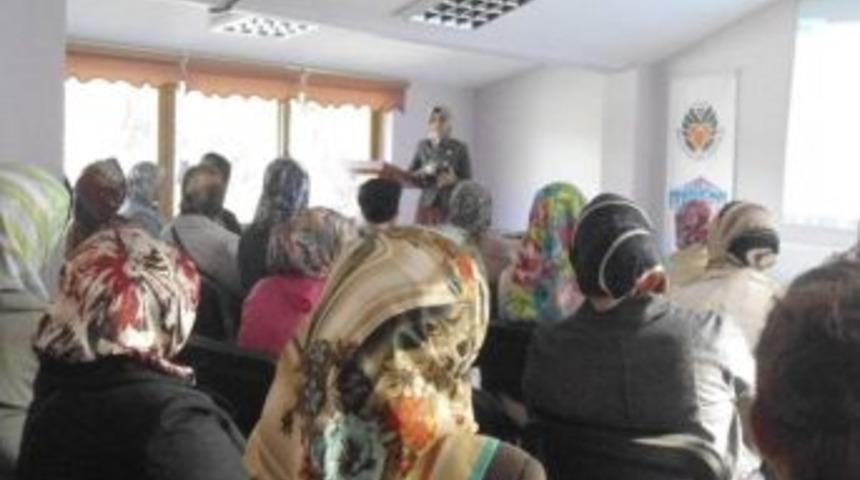 "gelin-kaynana-kayınpeder İlişkileri" İle "sevgi Ve Saygı" Konulu Seminer Verildi