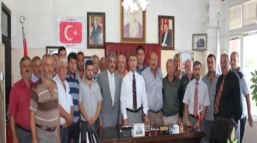 Elini &Ouml;pen Kaymakama "beldemiz Mahalle Olmasın" Dedi