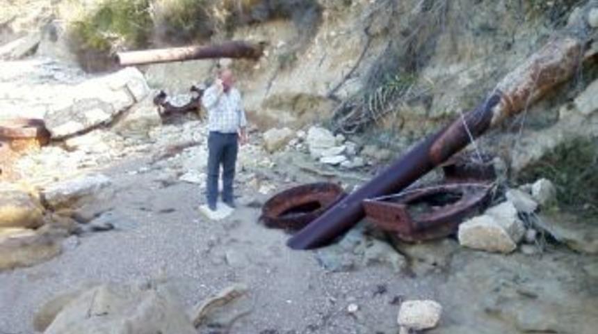 &Ccedil;anakkale Sahilinde Iki Tarih&icirc; Top Bulundu