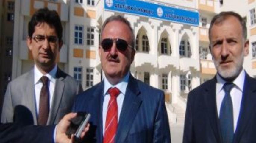 &lsquo;atat&uuml;rk Ve Cumhuriyet Tabelaları İndi&rsquo; Haberlerine A&ccedil;ıklama