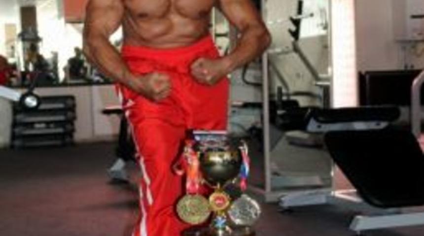 63 Yaşındaki Şampiyon, Dünya Şampiyonluğuna Hazırlanıyor