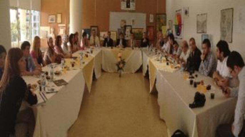 Akhisar Belediyesi Sanat At&ouml;lyesi'nde Yeni D&ouml;nem Başladı