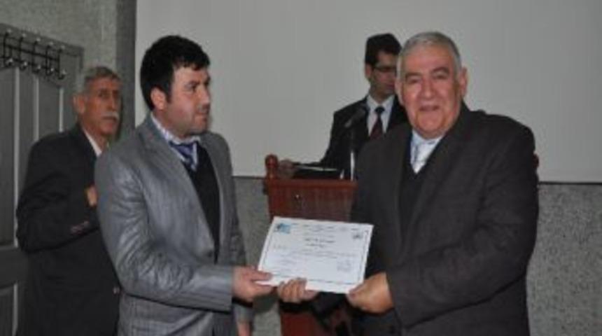 Başarılı Kursiyerlere Sertifikaları Verildi