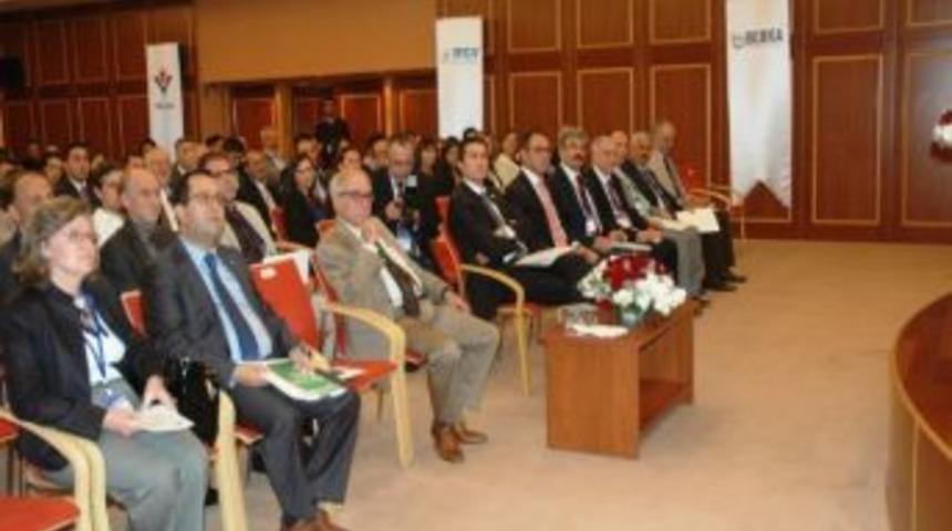 Anadolu &Uuml;niversitesi, Esinkap 6. Ar-ge Proje Pazarı'na Ev Sahipliği Yaptı