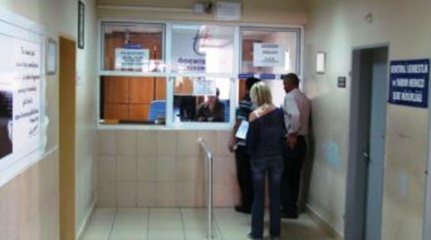 Tapu&rsquo;da Beklemeye Son; İşlem Bitince Sms&rsquo;le Haber Veriliyor