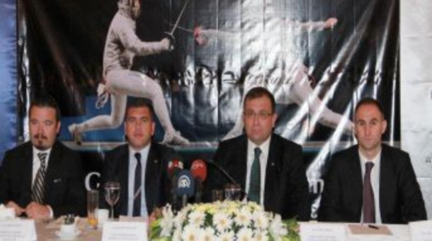 Uluslararası Kemal Coşkun&ouml;z A&ccedil;ık Eskrim Turnuvası &Uuml;&ccedil;&uuml;nc&uuml; Kez Başlıyor