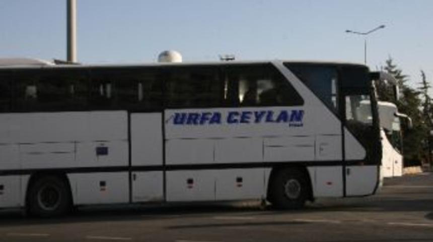 Bazı Suriyeliler &Uuml;lkelerine D&ouml;n&uuml;yor