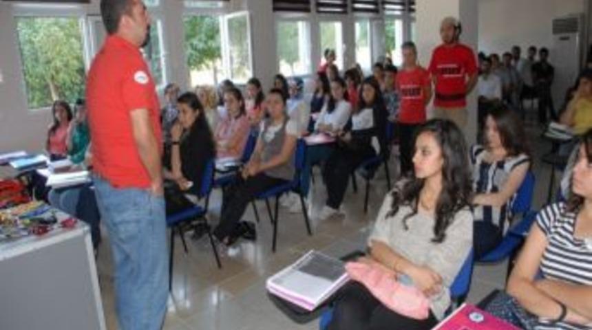 Akut&rsquo;un Tek Kazancı &ldquo;kurtardığı İnsanların Y&uuml;z&uuml;ndeki G&uuml;l&uuml;msemedir&rdquo;