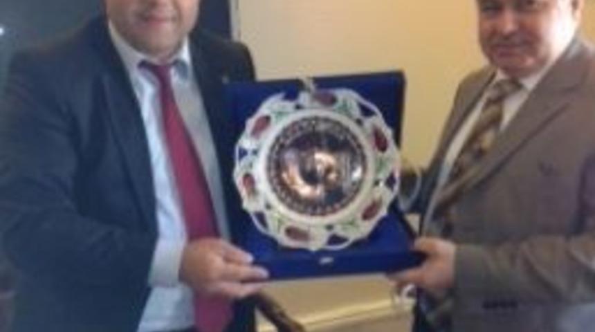 Başkan &Ccedil;alışkan, İ&ccedil;işleri Bakan Yardımcısı Osman G&uuml;neş&rsquo;i Ziyaret Etti