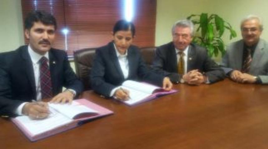 Merkez &Ccedil;arşısı I&ccedil;in Kentsel D&ouml;n&uuml;ş&uuml;m Imzaları Atıldı