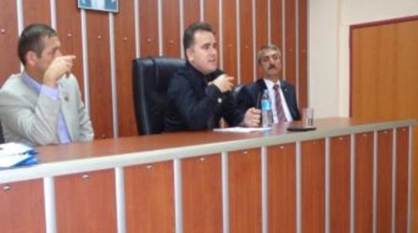 Kocaali Kaymakamı Odabaş, K&ouml;y Muhtarları İle Toplantı Yaptı