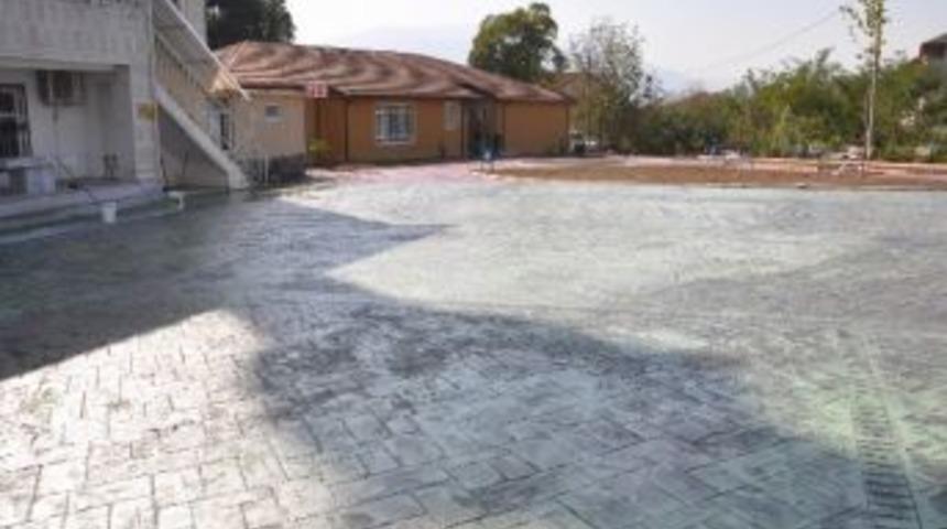 Kartepe'de Camiler G&uuml;zelleşiyor