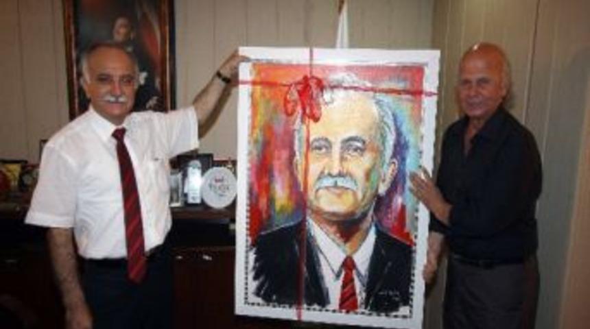 Bayraklılı Ressamlardan Başkan Karabağ'a Ziyaret