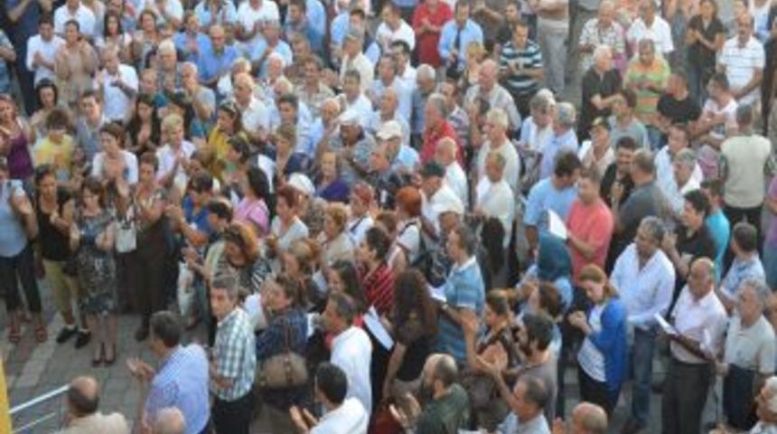 İl&ccedil;e Hayali Suya D&uuml;şen Altınoluklular Protesto Eylemi Yaptı