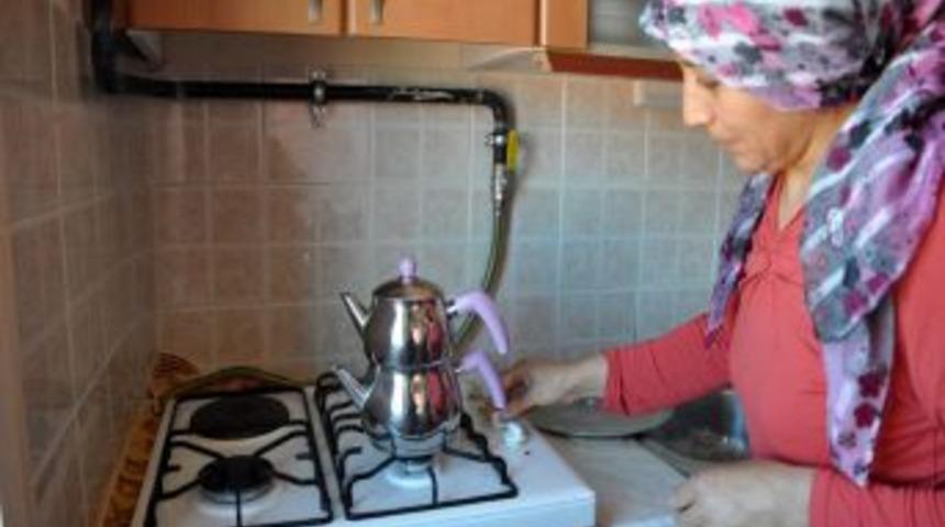 Suşehri TOKİ Konutlarına Ilk Gaz Verildi