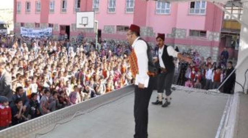 Belediye Şehir Tiyatrosu Yeni Sezona Başladı