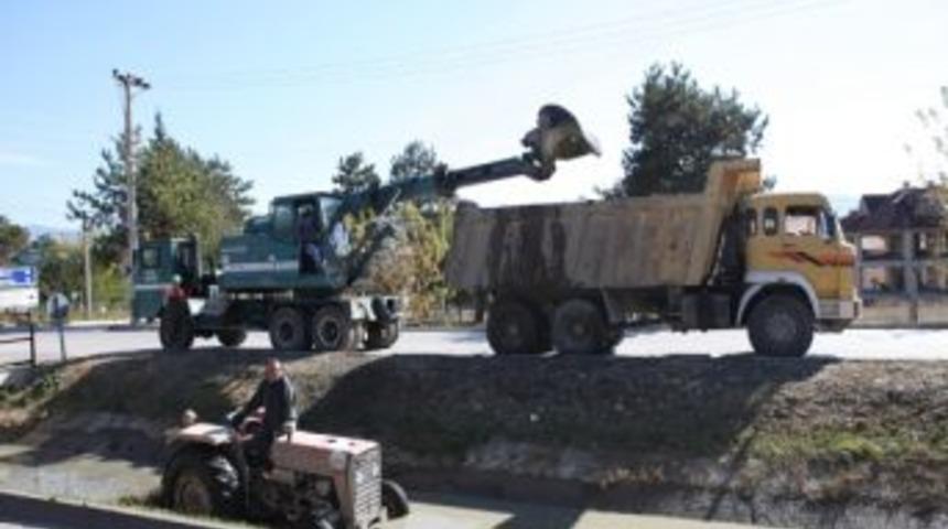 Bolu&rsquo;da Su Kanalları Temizlendi
