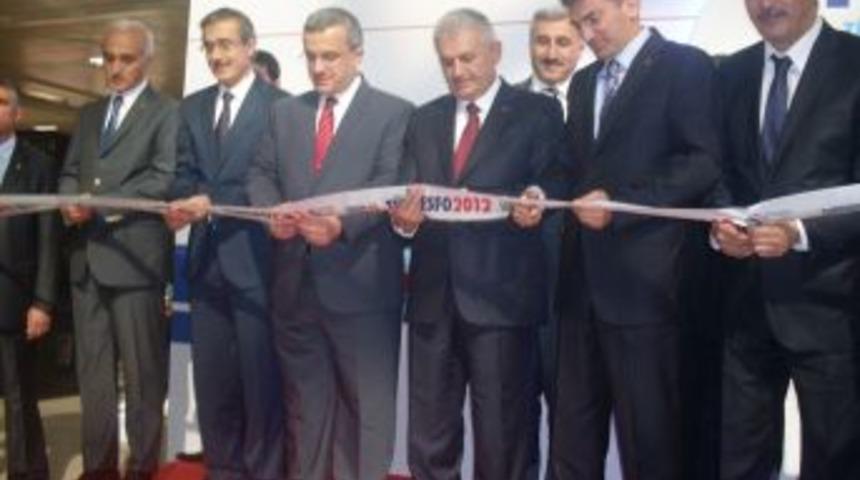 Bakan Yıldırım: Kendi U&ccedil;ağımızı 10 Sene Sonra D&uuml;nya Semalarında U&ccedil;uracağız