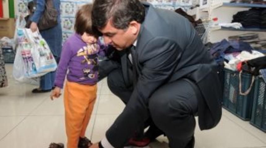 Başkan Fadıloğlu, Dar Gelirli Aileleri Unutmadı