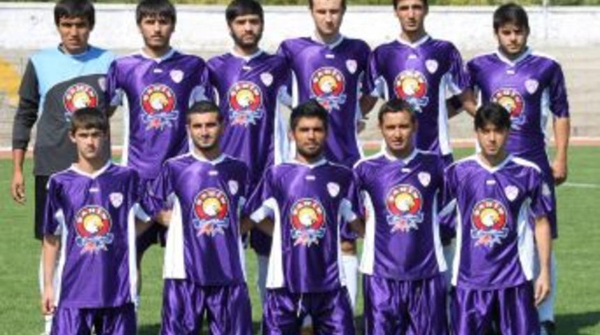 Kayserili Işadamı Sekt&ouml;rde Rakip Olduğu Şehrin Kul&uuml;b&uuml;ne Sponsor Oldu