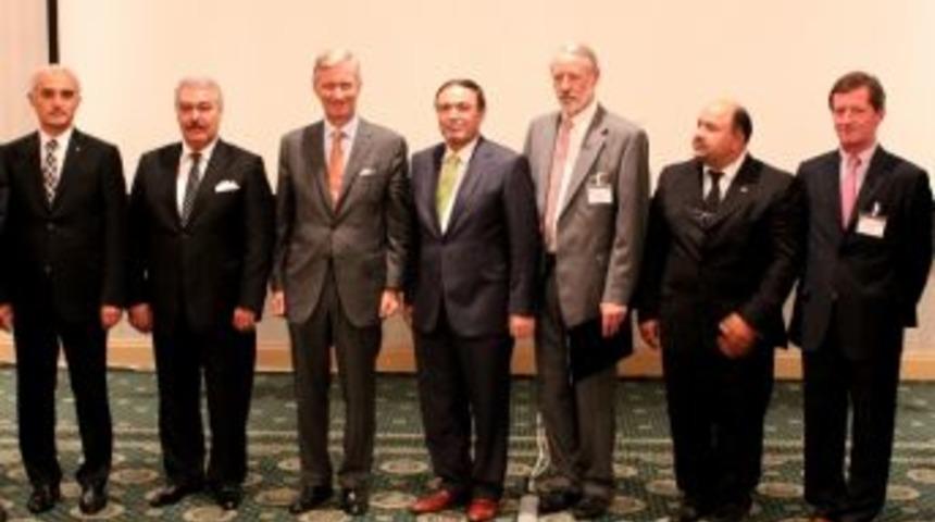 Amos Şirketi Arasında İkili İşbirliği Anlaşması İmzalandı