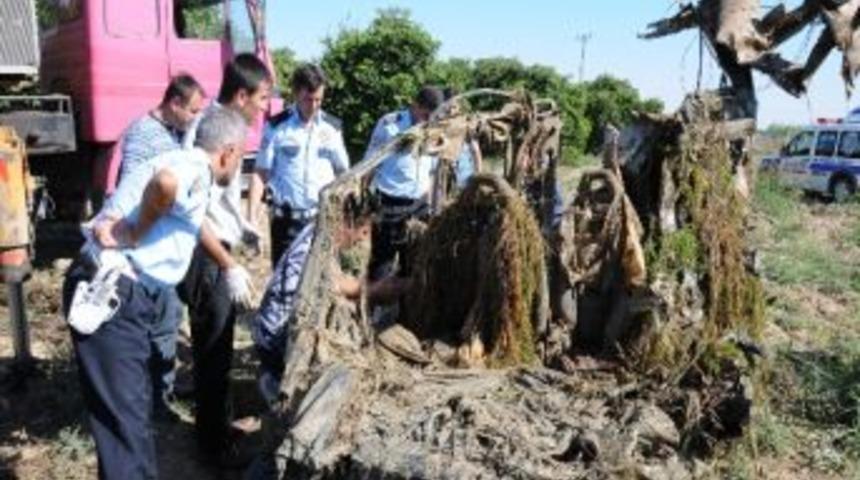 Irmaktaki Ara&ccedil; Polisi Alarma Ge&ccedil;irdi