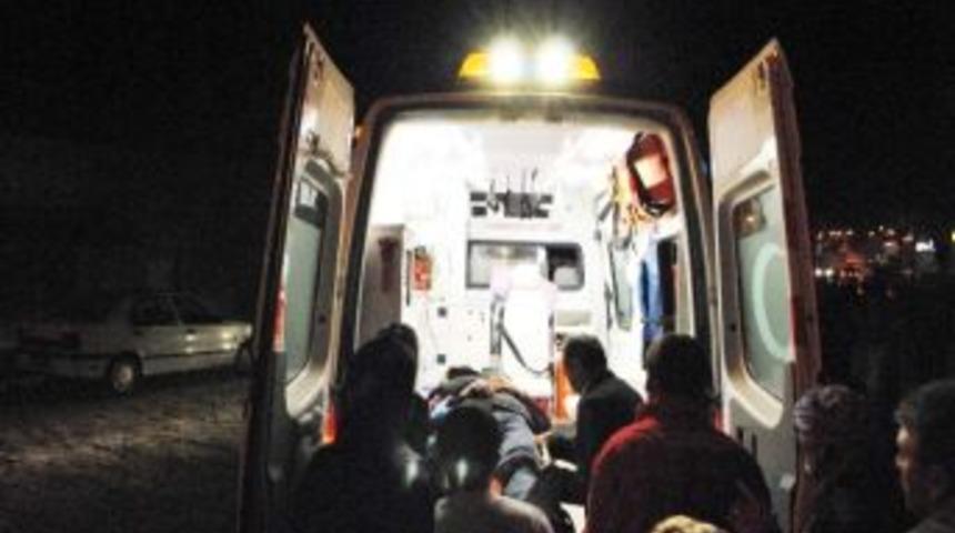 Ceylanpınar'da Motosiklet Kazası: 2 Yaralı