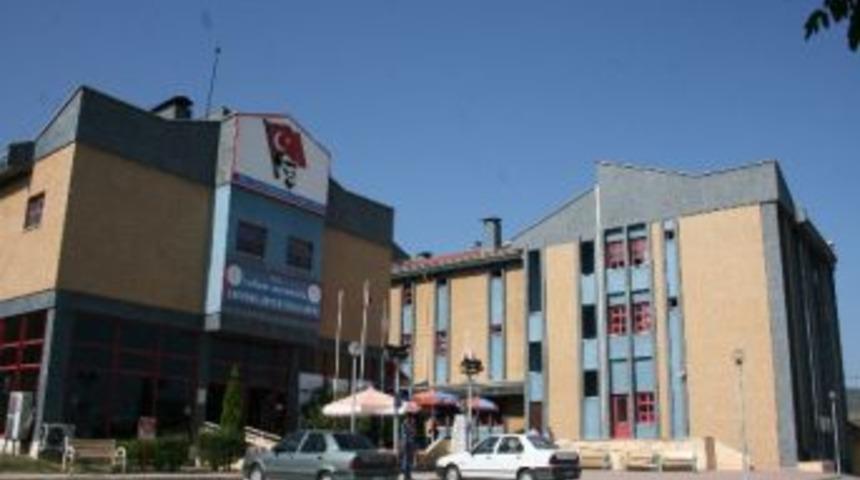 B&ouml;lgenin &Uuml;&ccedil;&uuml;nc&uuml; B&uuml;y&uuml;k Hastanesinde Hekim A&ccedil;ığının Giderilmesi Bekleniyor