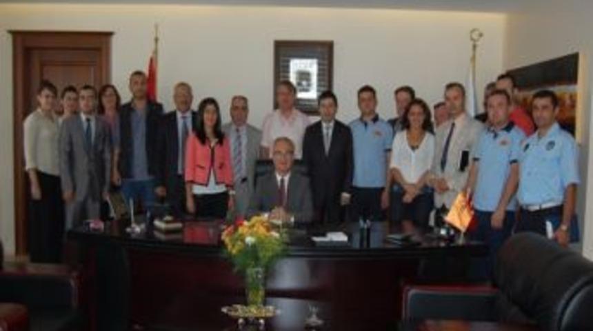 Bandırma Belediyesi'nden &Ccedil;alışanlarına Bayram Ikramiyesi