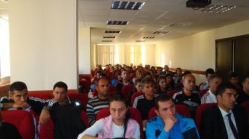 Iğdır'da Yeni Eğitim &Ouml;ğretim Yılı Okul Spor Faaliyetleri Değerlendirme Toplantısı