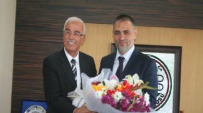 Sakarya Barosu&rsquo;nun Yeni Başkanı Recep Hacıey&uuml;poğlu Mazbatasını Aldı