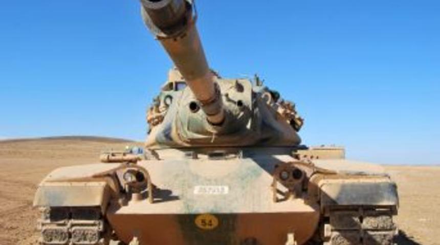 TSK, Suriye'nin Kobani Sınırında Askeri Tatbikat Ger&ccedil;ekleştirdi