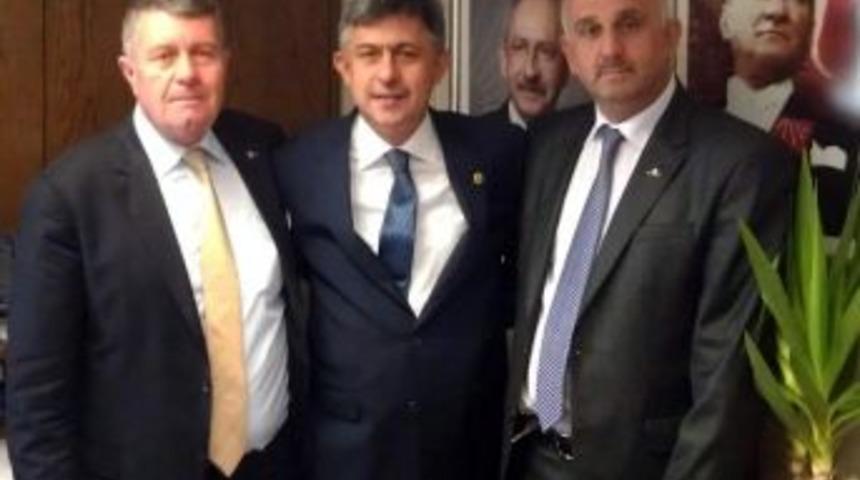 Muhtarlar Milletvekili K&ouml;kt&uuml;rk&rsquo;&uuml; Ziyaret Etti